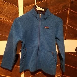 Boys med Patagonia jacket